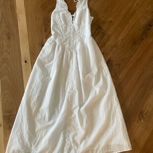 Wild Fable White Floral Embroidered Top